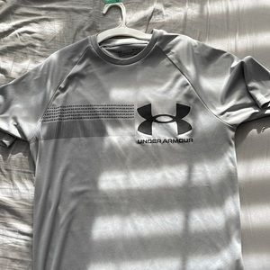 Under armor dri fit shirt